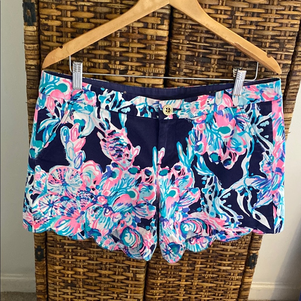 Lilly Pulitzer buttercup stretch shorts